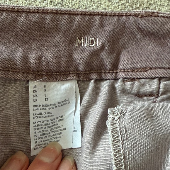 💙American Eagle Jean shorts - Picture 4 of 5